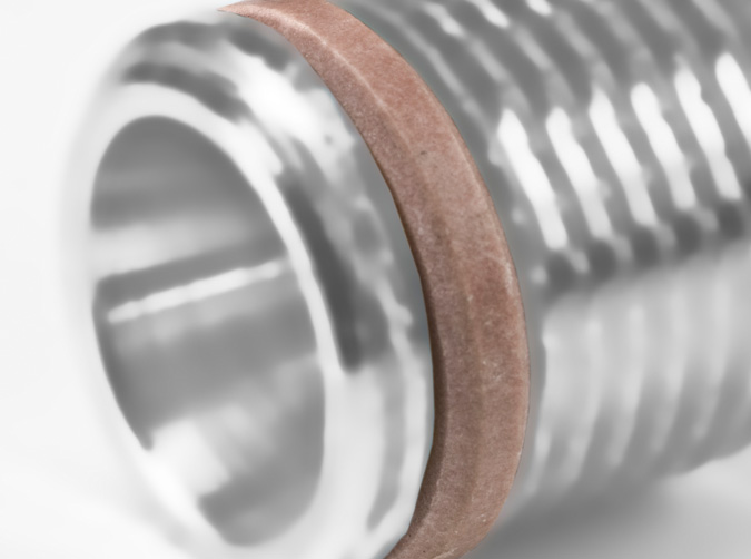 Threaded sealing rings